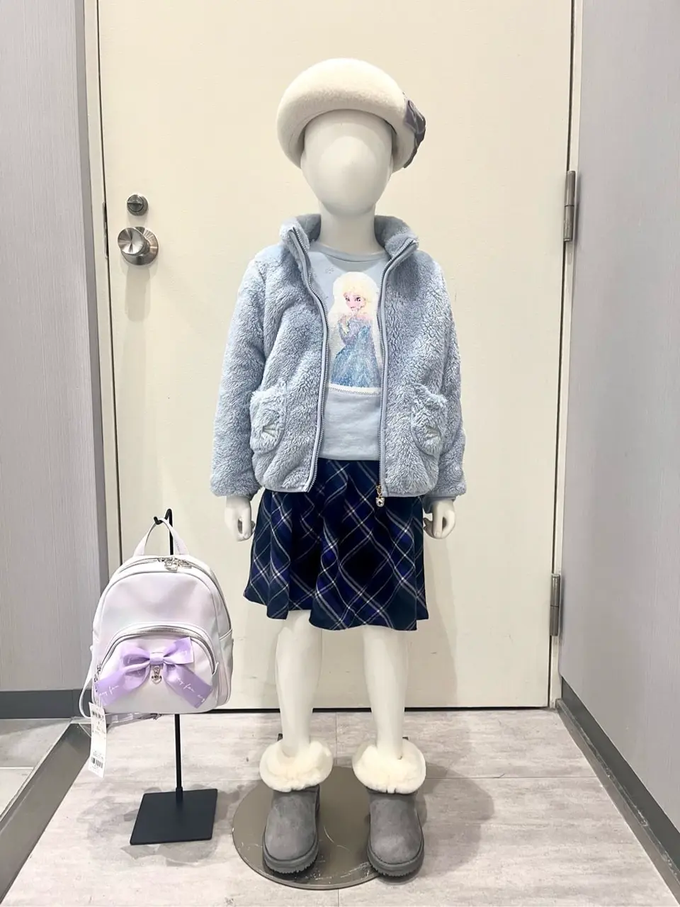 ANY 金井 コーディネート画像