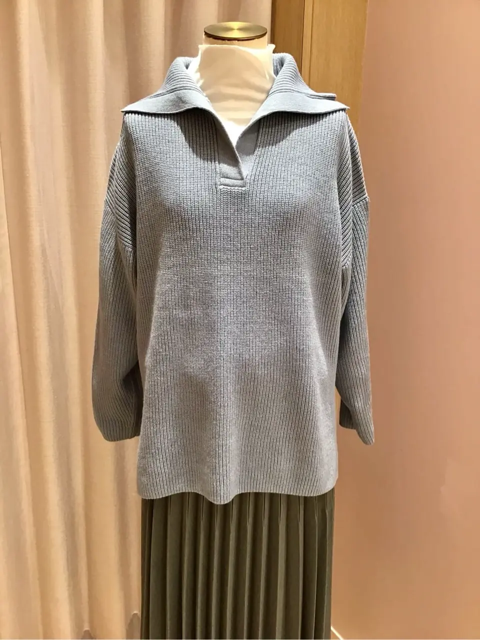 ANY 浅岡 コーディネート画像