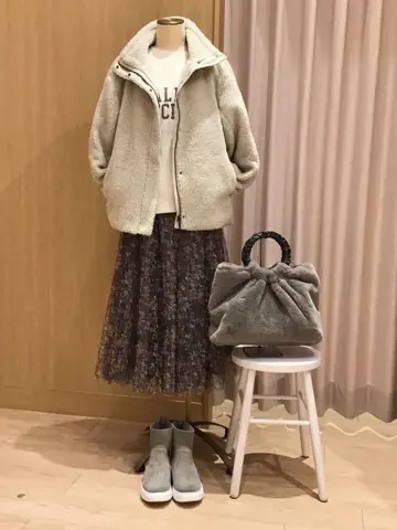 ANY 本吉 コーディネート画像