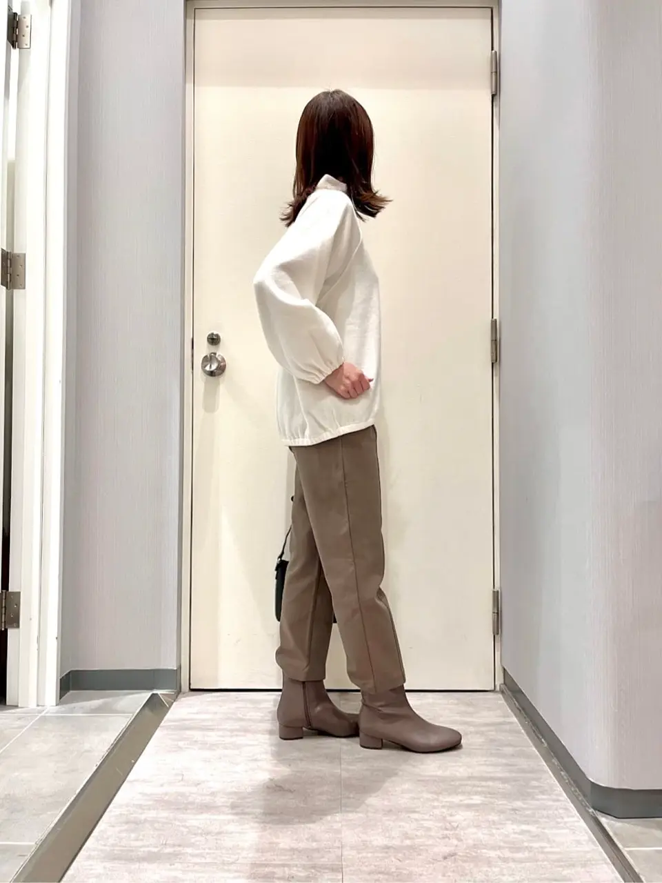 ANY 金井 コーディネート画像