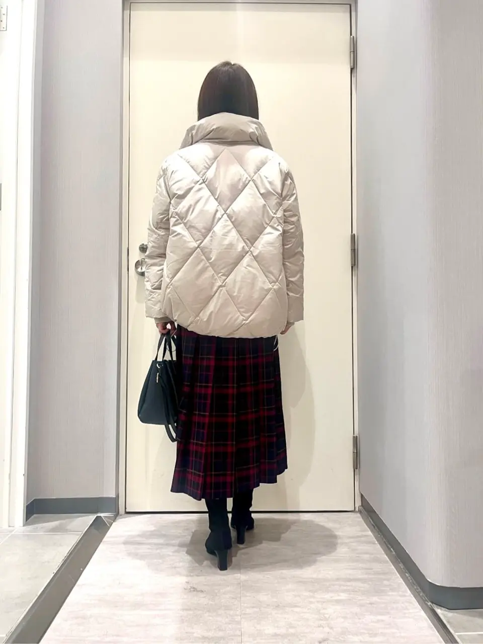 ANY 金井 コーディネート画像