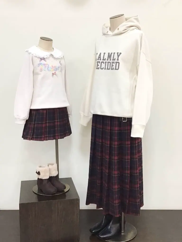 ANY 佐々木 コーディネート画像