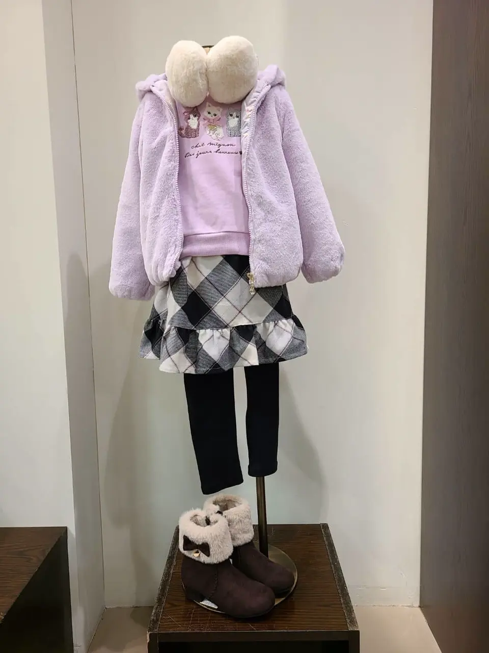 ANY 佐々木 コーディネート画像