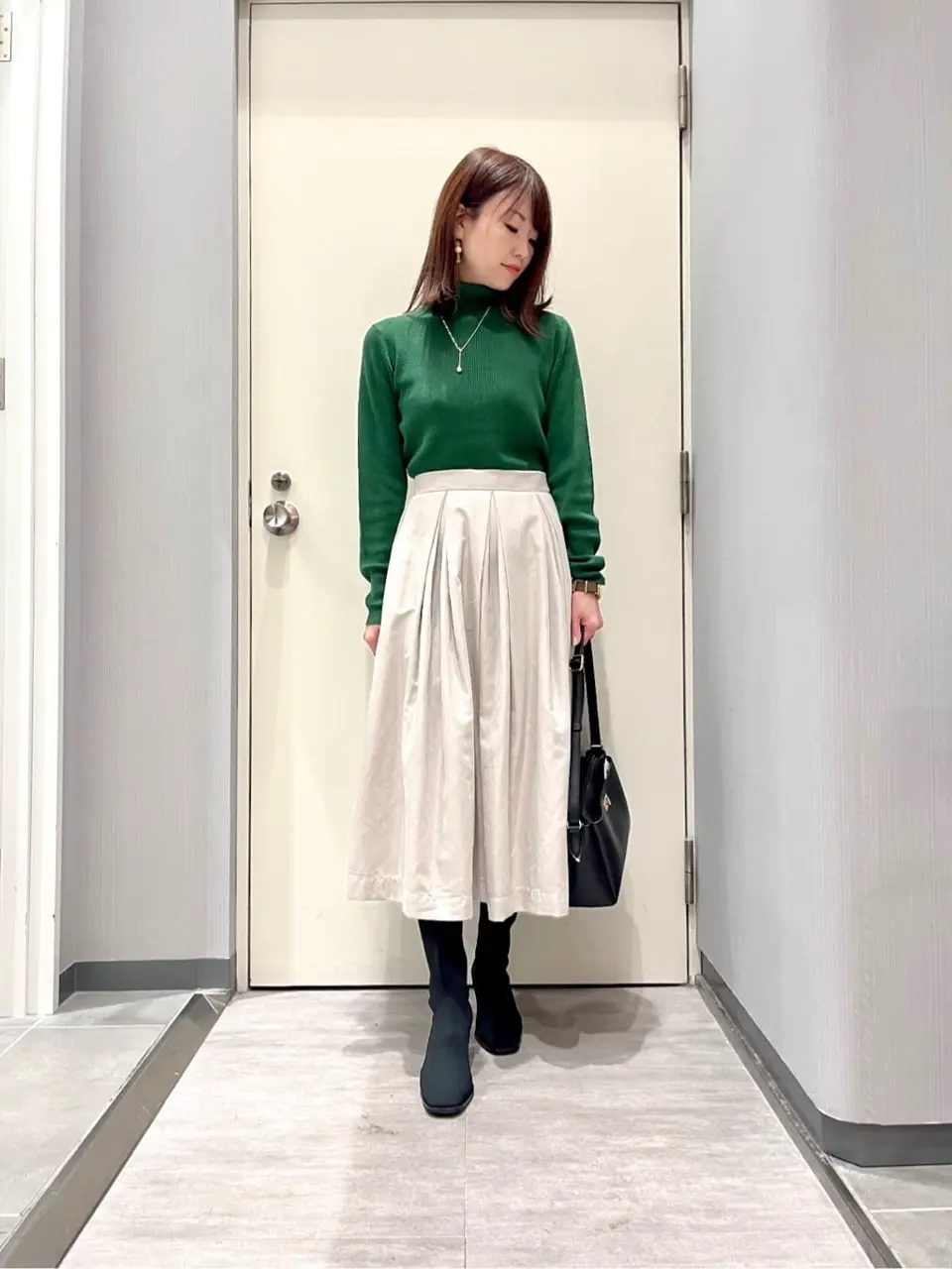 ANY 金井 コーディネート画像