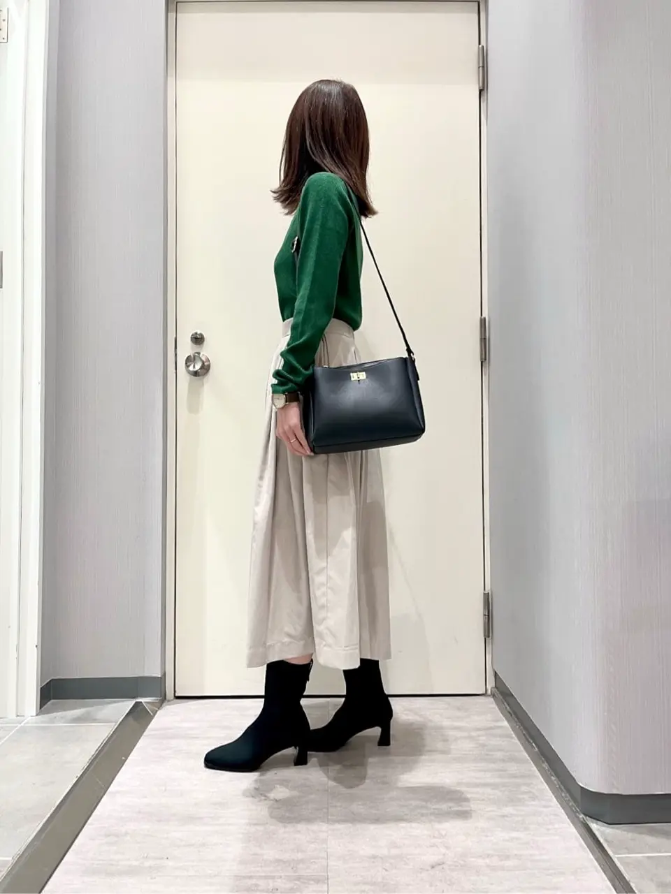 ANY 金井 コーディネート画像