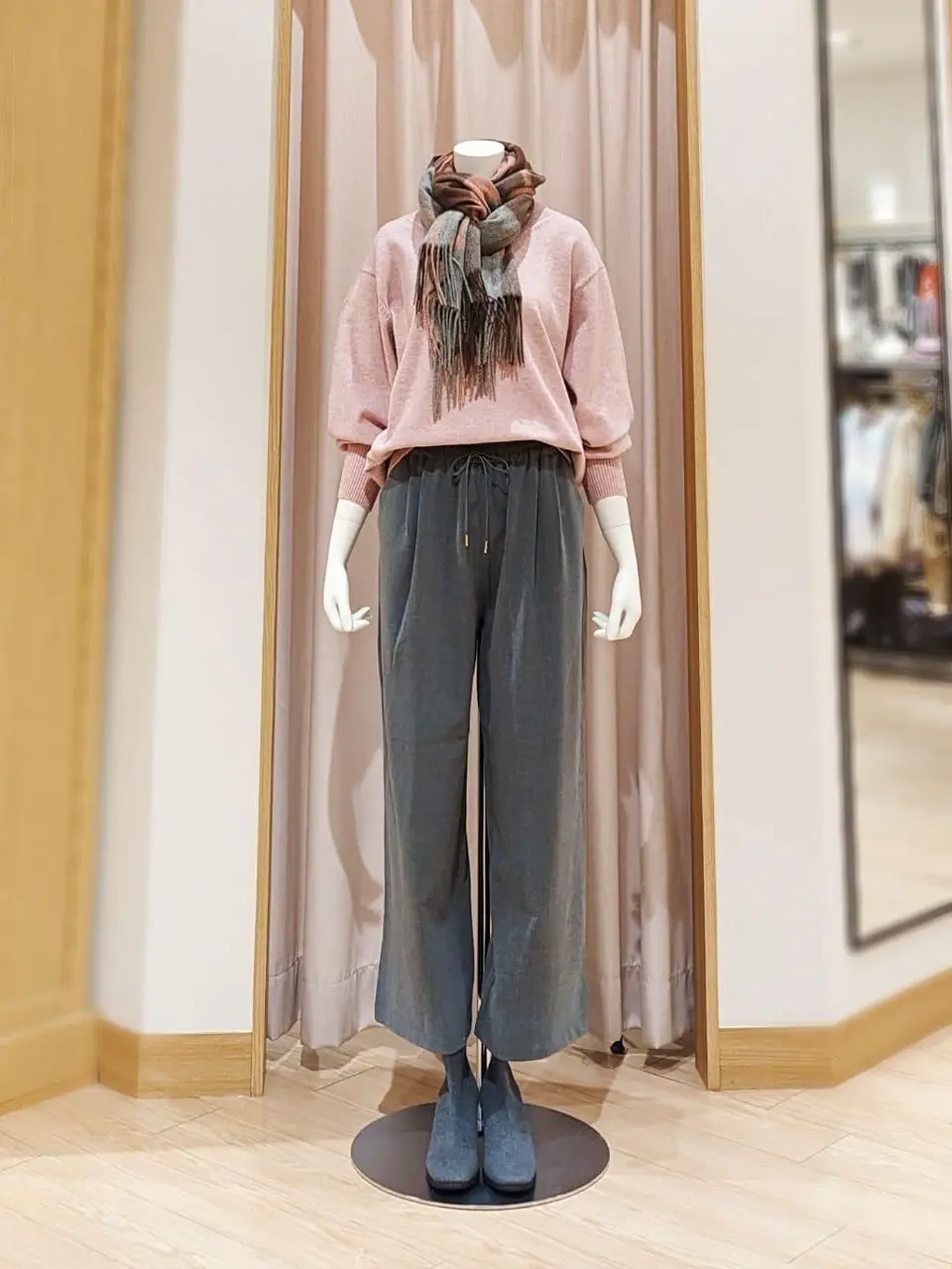 ANY 岩田 コーディネート画像