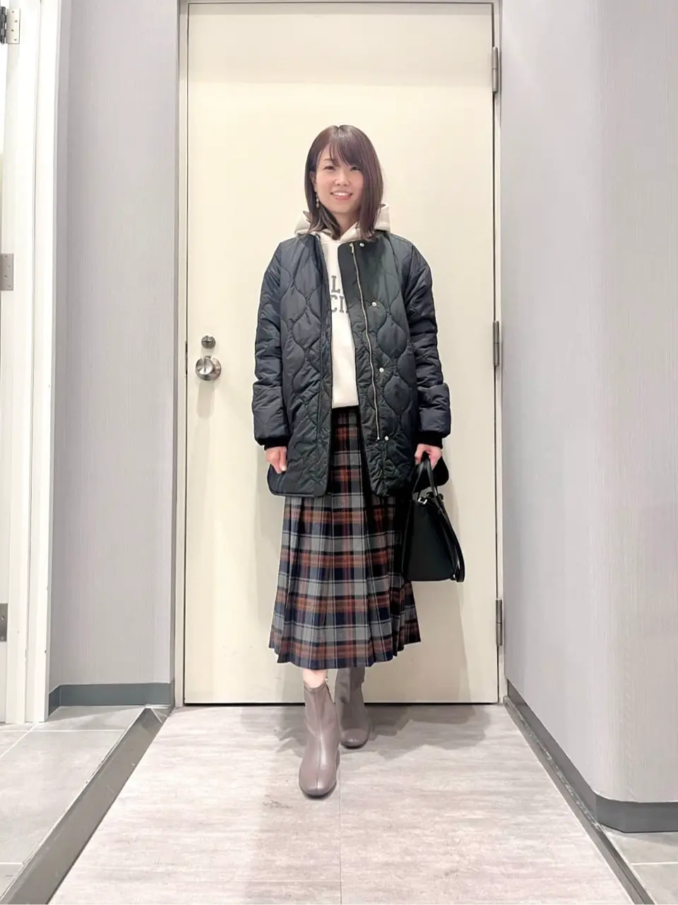 ANY 金井 コーディネート画像