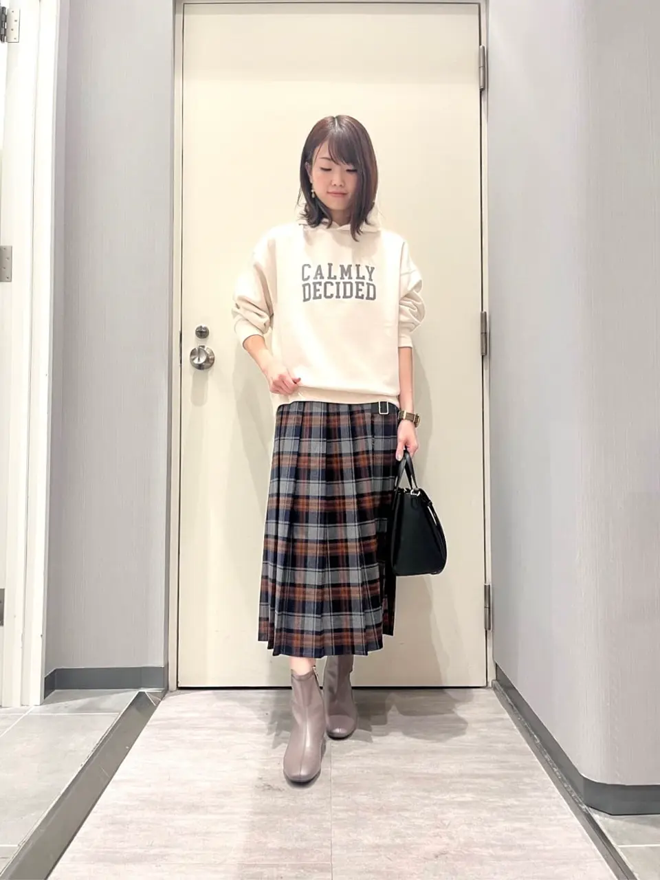 ANY 金井 コーディネート画像