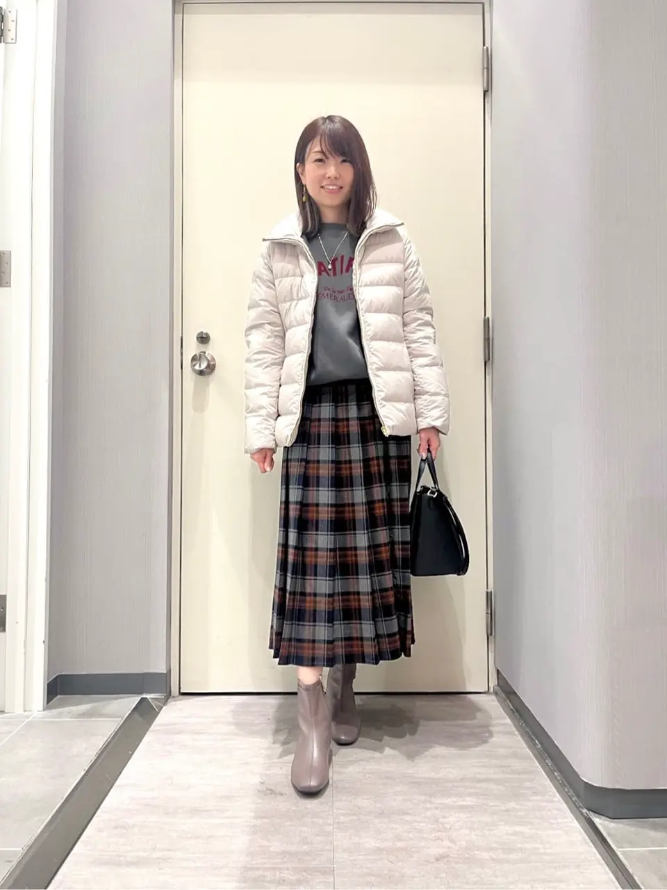 ANY 金井 コーディネート画像