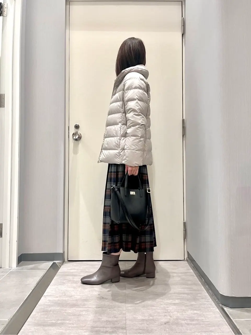 ANY 金井 コーディネート画像