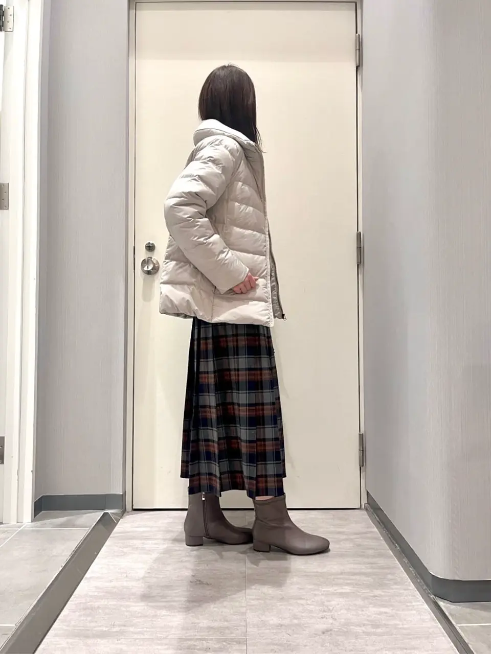 ANY 金井 コーディネート画像