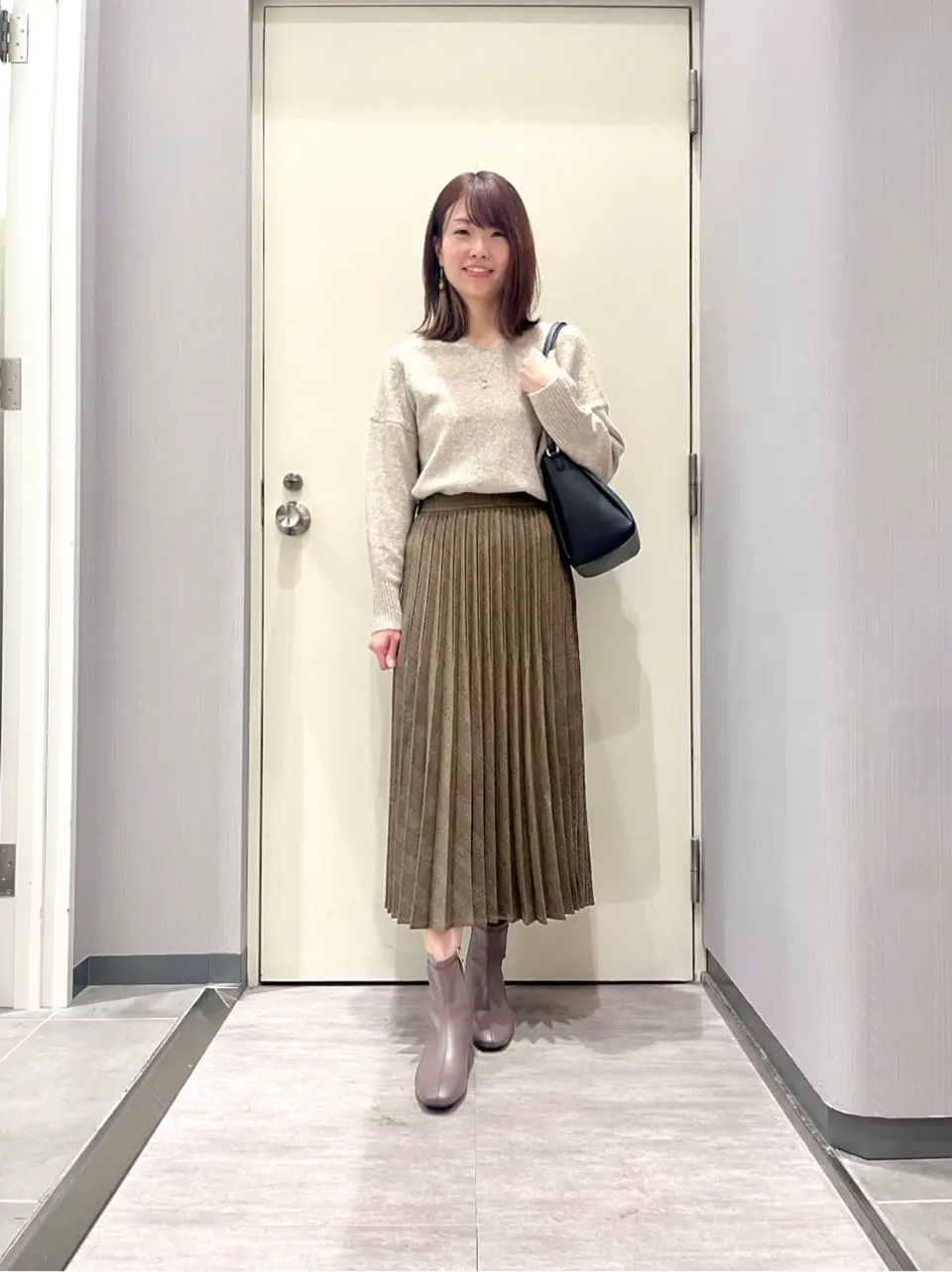 ANY 金井 コーディネート画像