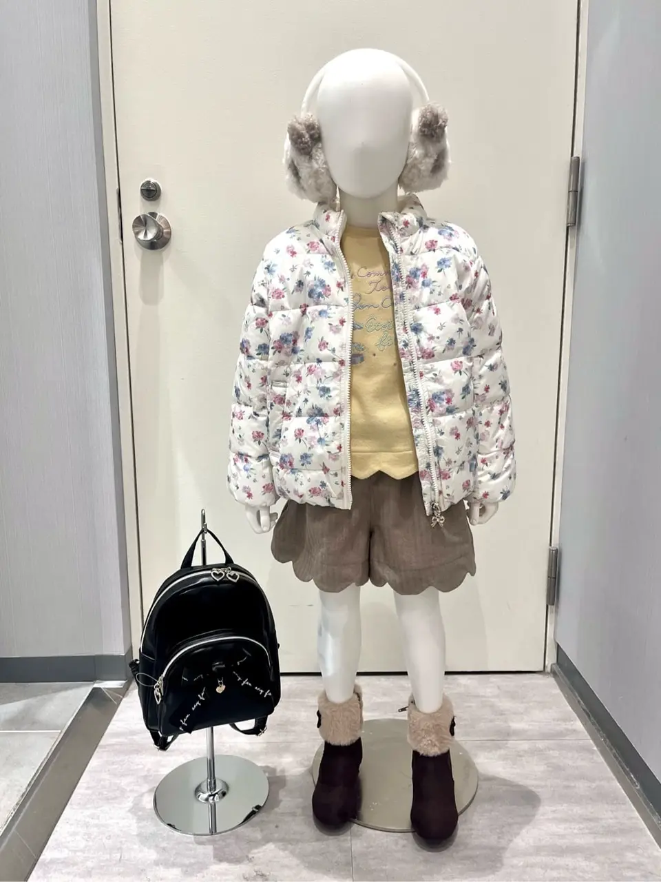 ANY 金井 コーディネート画像