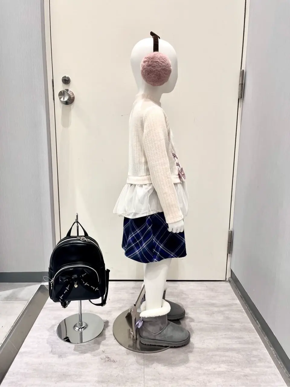 ANY 金井 コーディネート画像