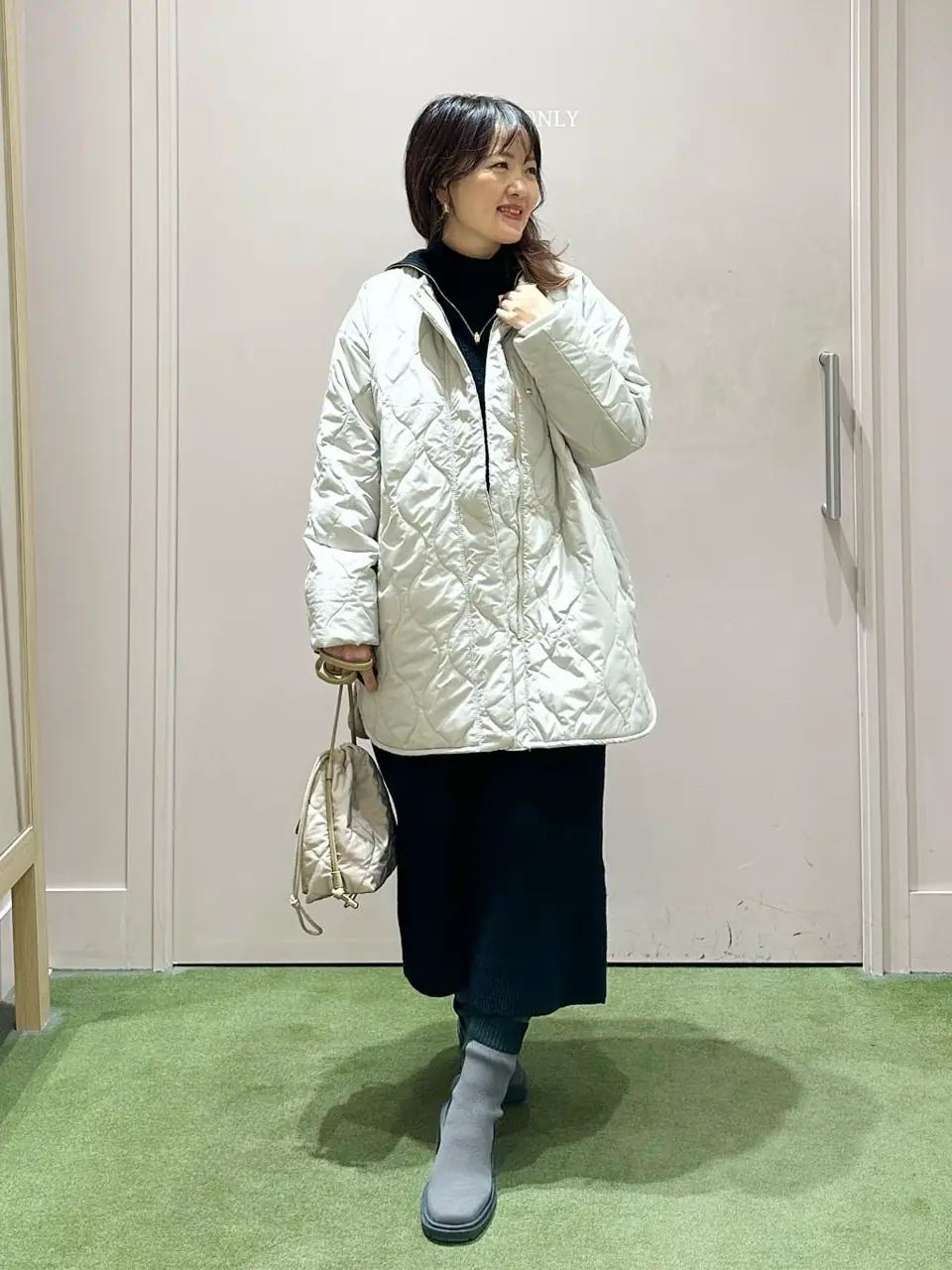 ANY フジコ コーディネート画像