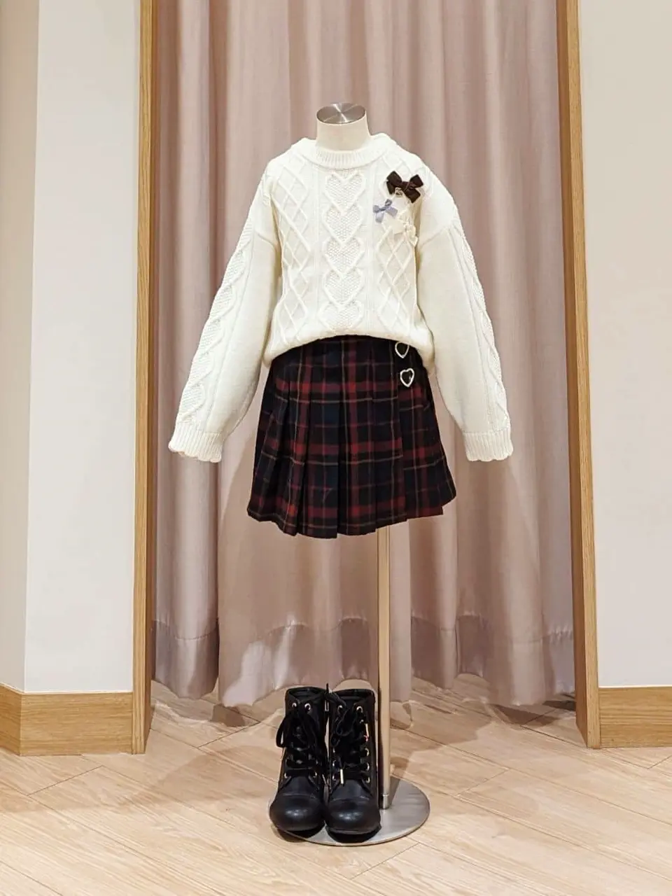 ANY 奥原 コーディネート画像