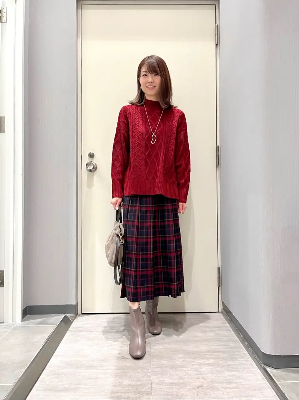 ANY 金井 コーディネート画像