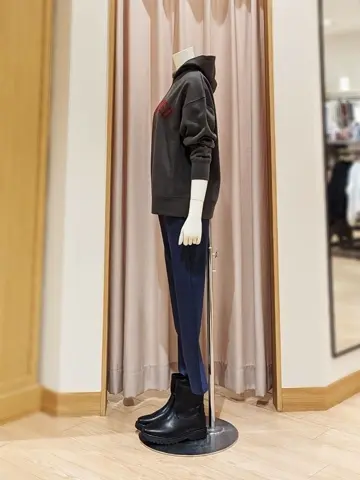 ANY 岩田 コーディネート画像