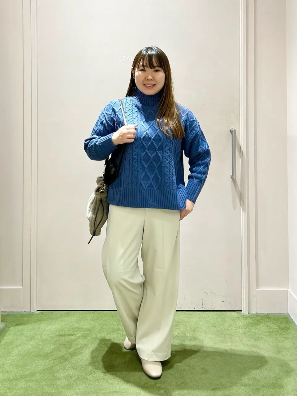 ANY O コーディネート画像