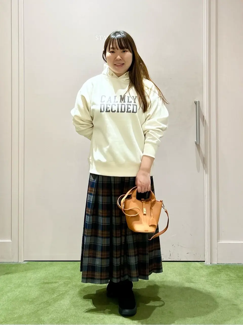 ANY O コーディネート画像