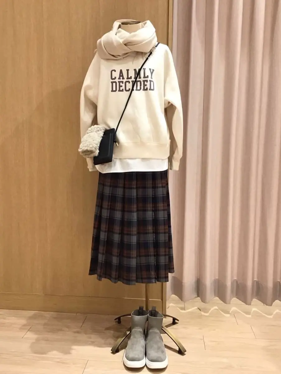 ANY 本吉 コーディネート画像