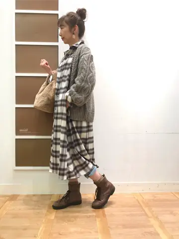 ANY 山口 コーディネート画像