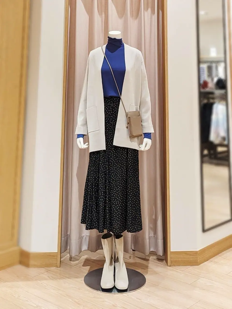 ANY 岩田 コーディネート画像