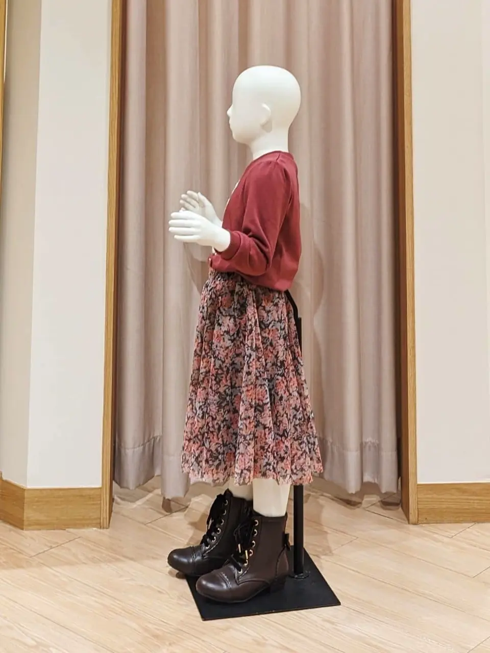 ANY 奥原 コーディネート画像