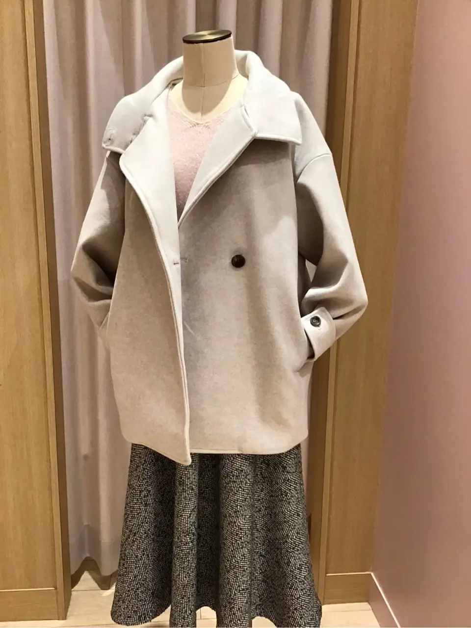 ANY 浅岡 コーディネート画像