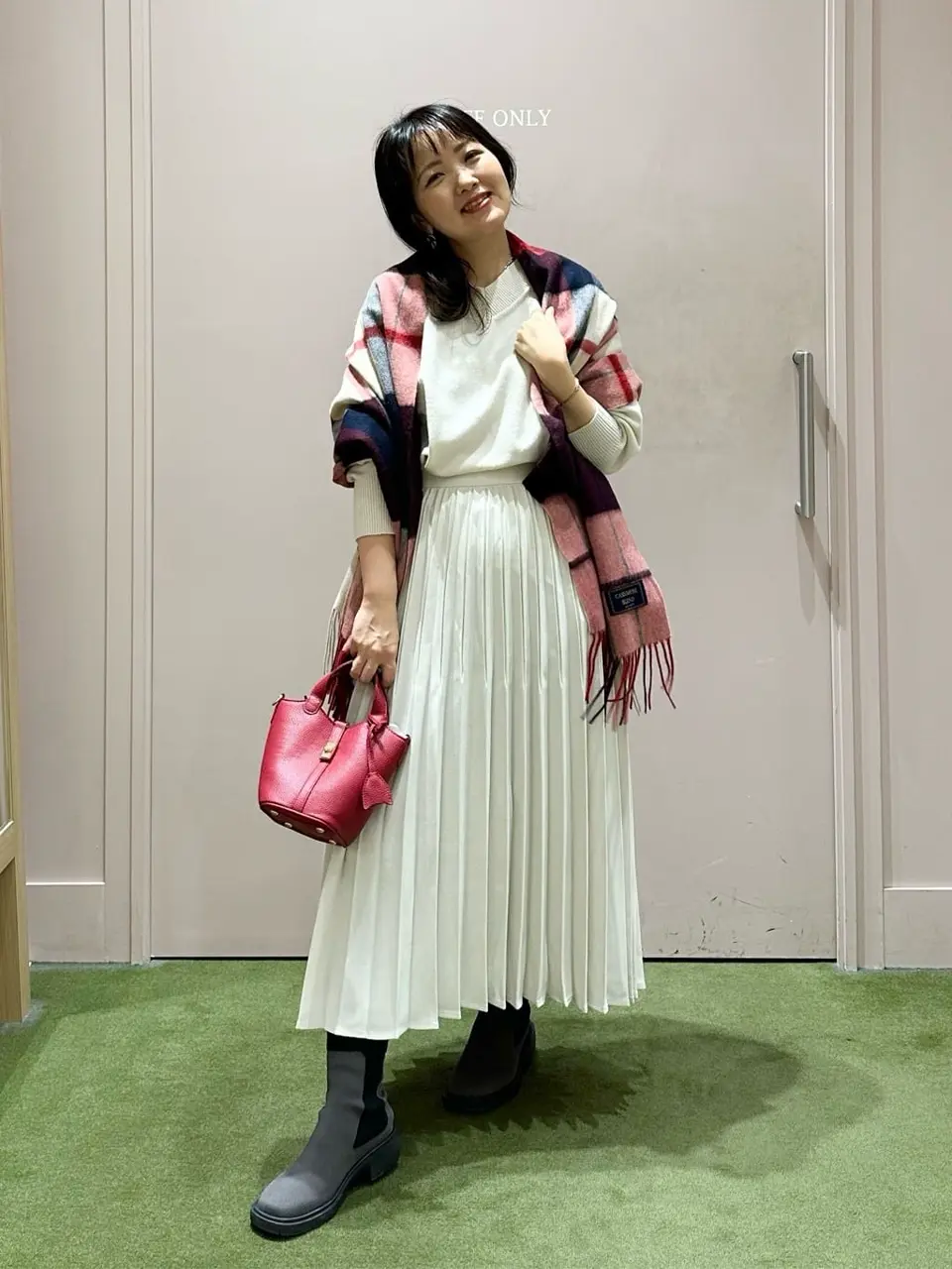 ANY フジコ コーディネート画像