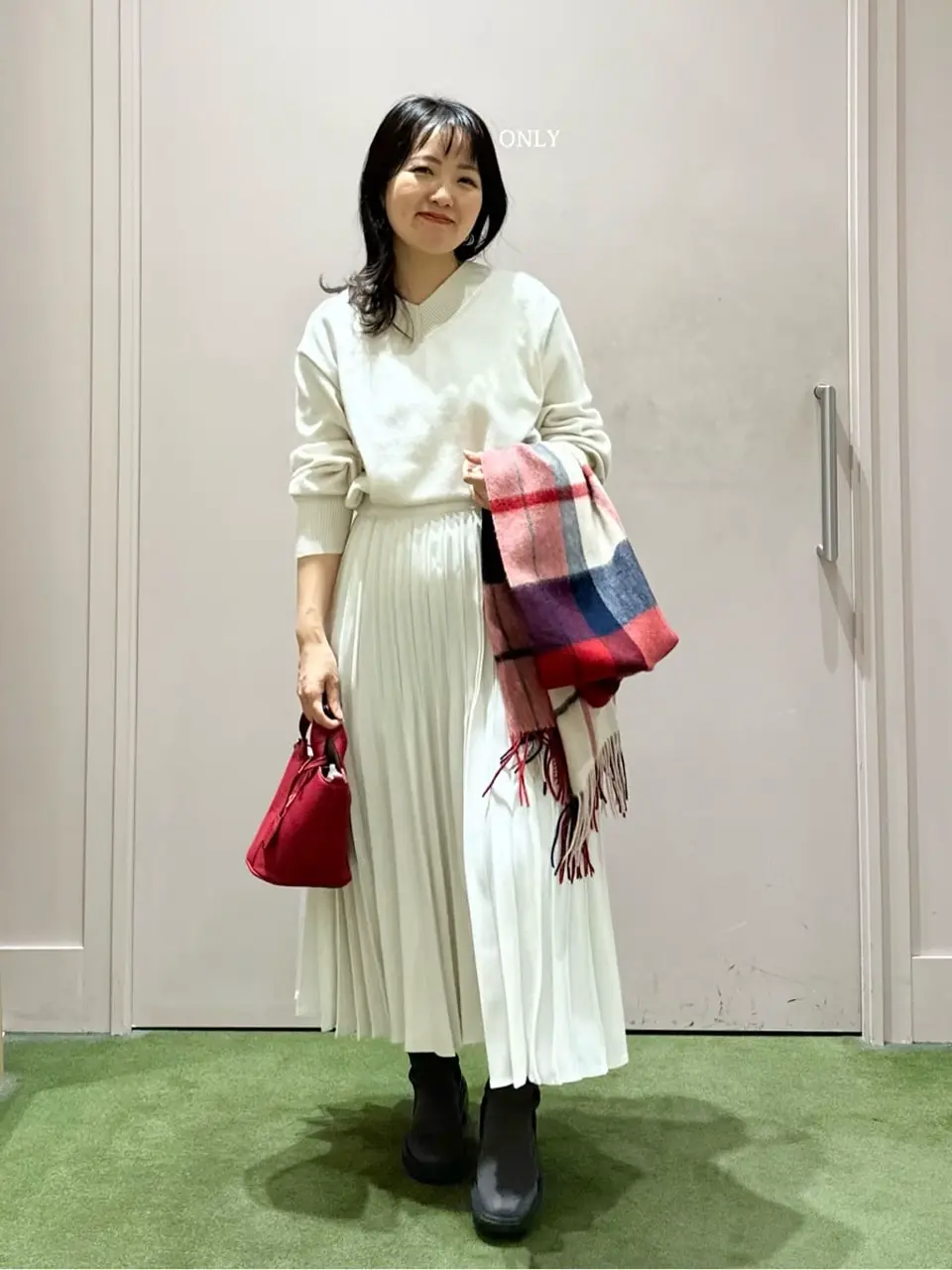 ANY フジコ コーディネート画像