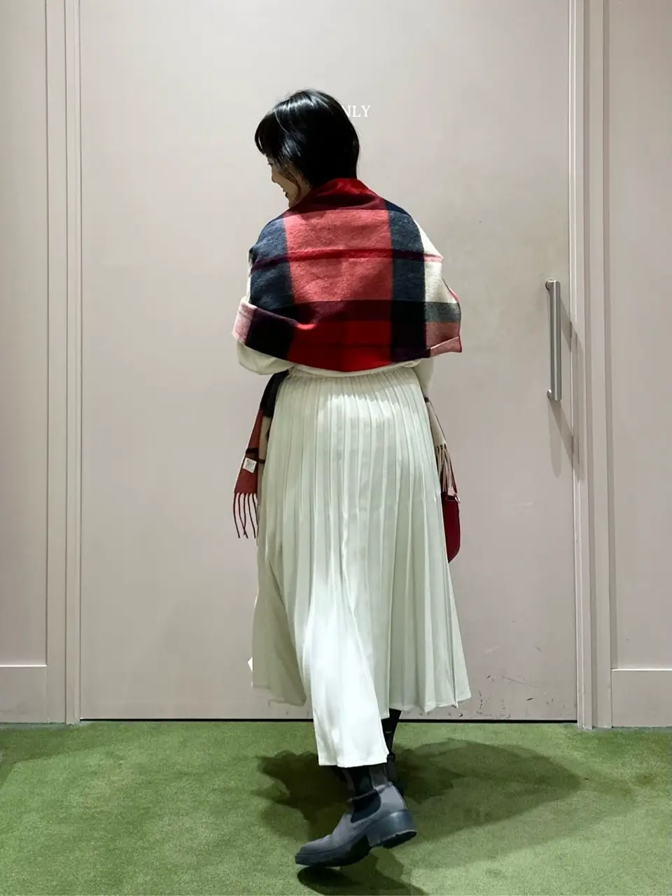 ANY フジコ コーディネート画像