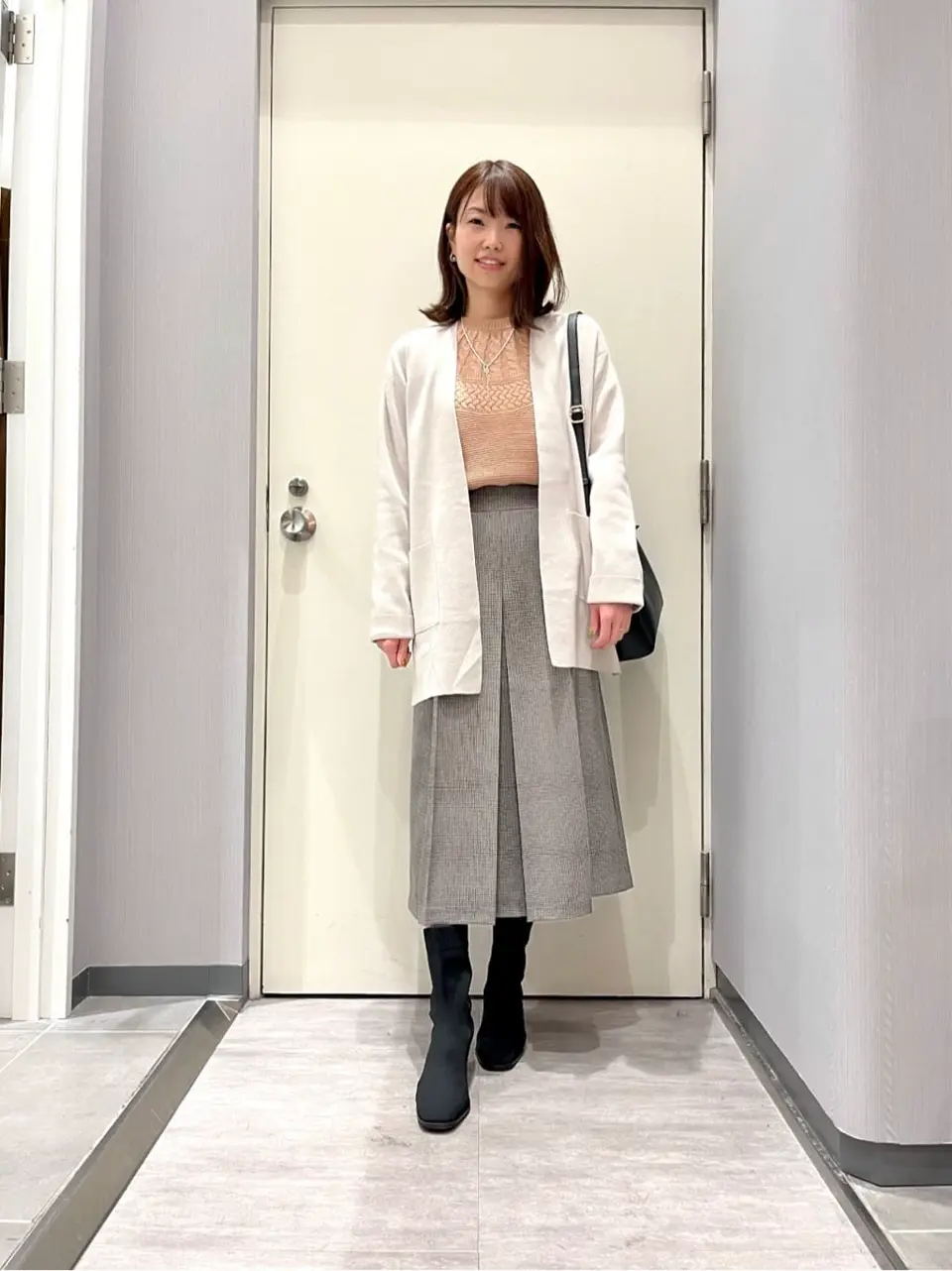 ANY 金井 コーディネート画像