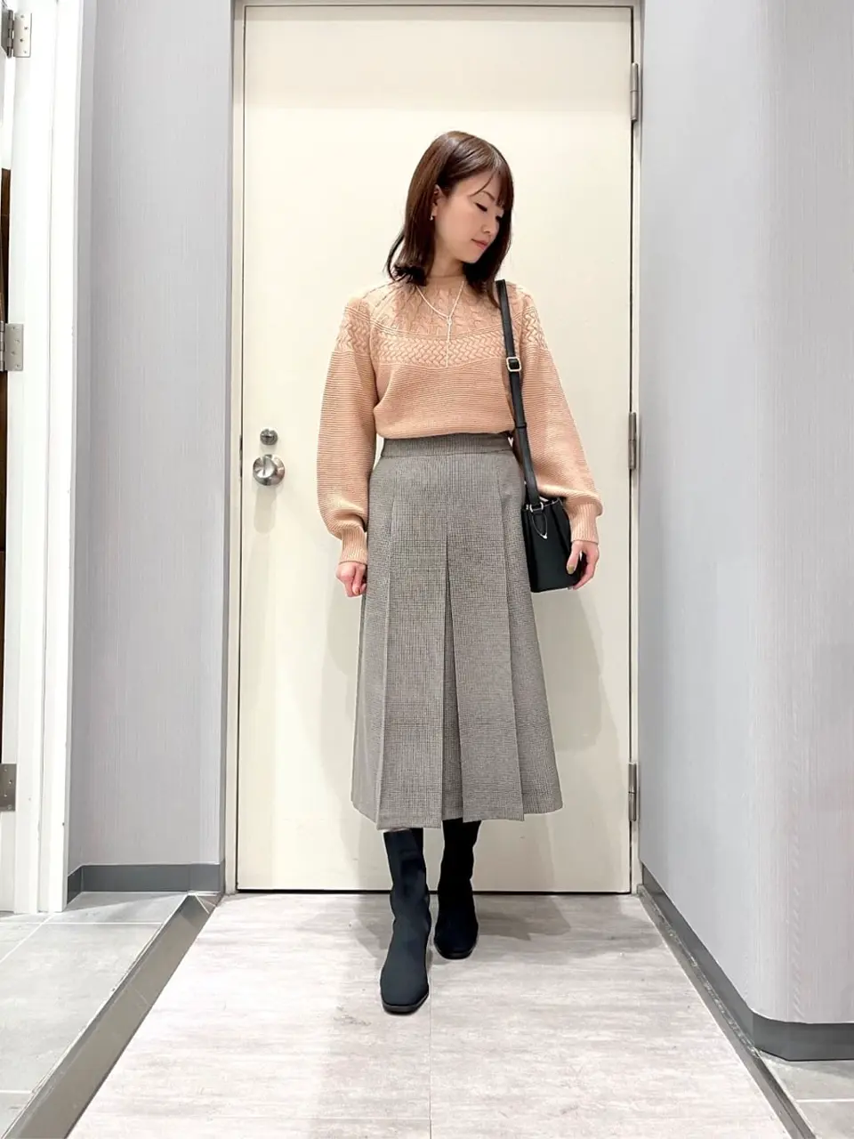 ANY 金井 コーディネート画像