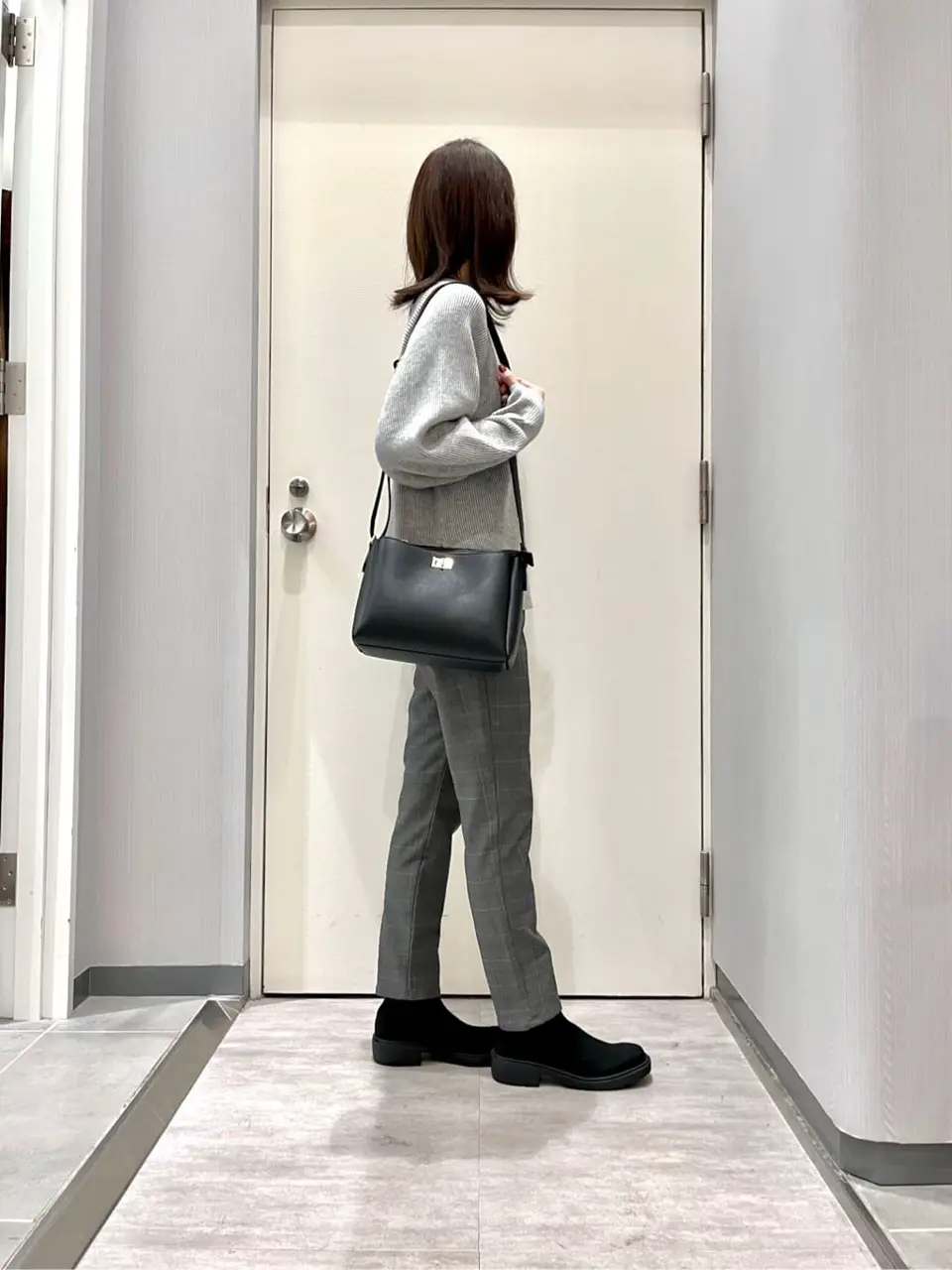 ANY 金井 コーディネート画像