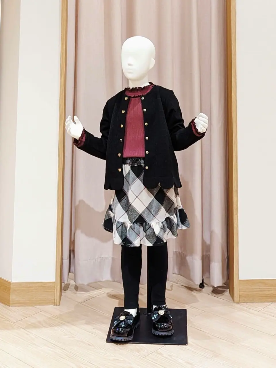 ANY 奥原 コーディネート画像