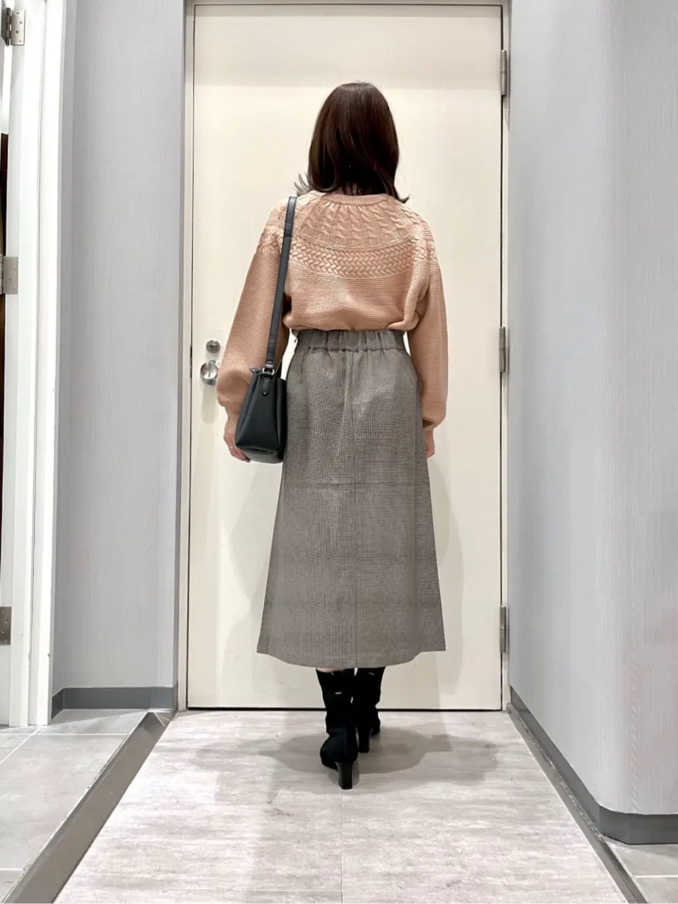 ANY 金井 コーディネート画像