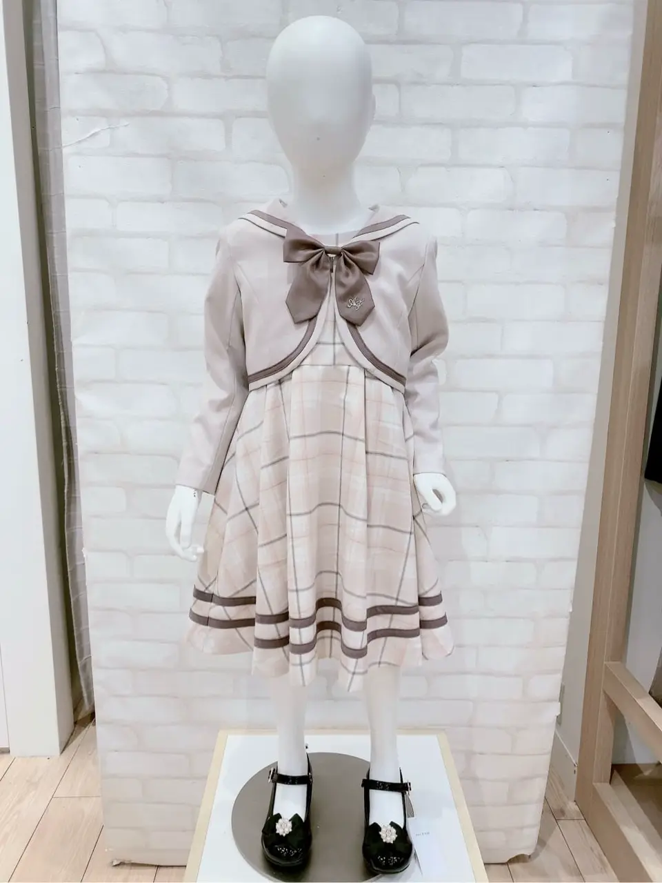 ANY 嶋田 コーディネート画像