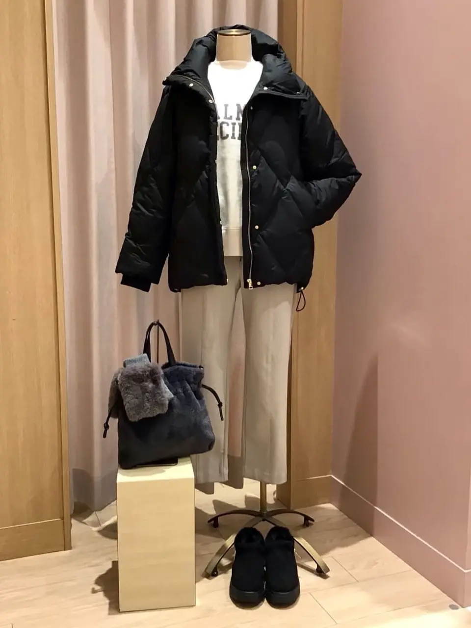 ANY 浅岡 コーディネート画像