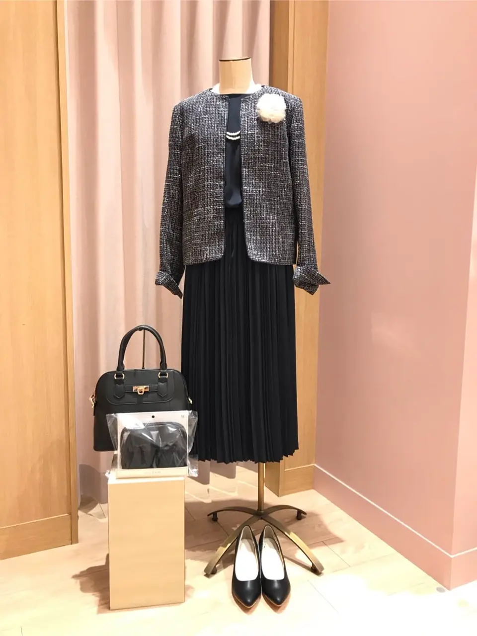 ANY 浅岡 コーディネート画像