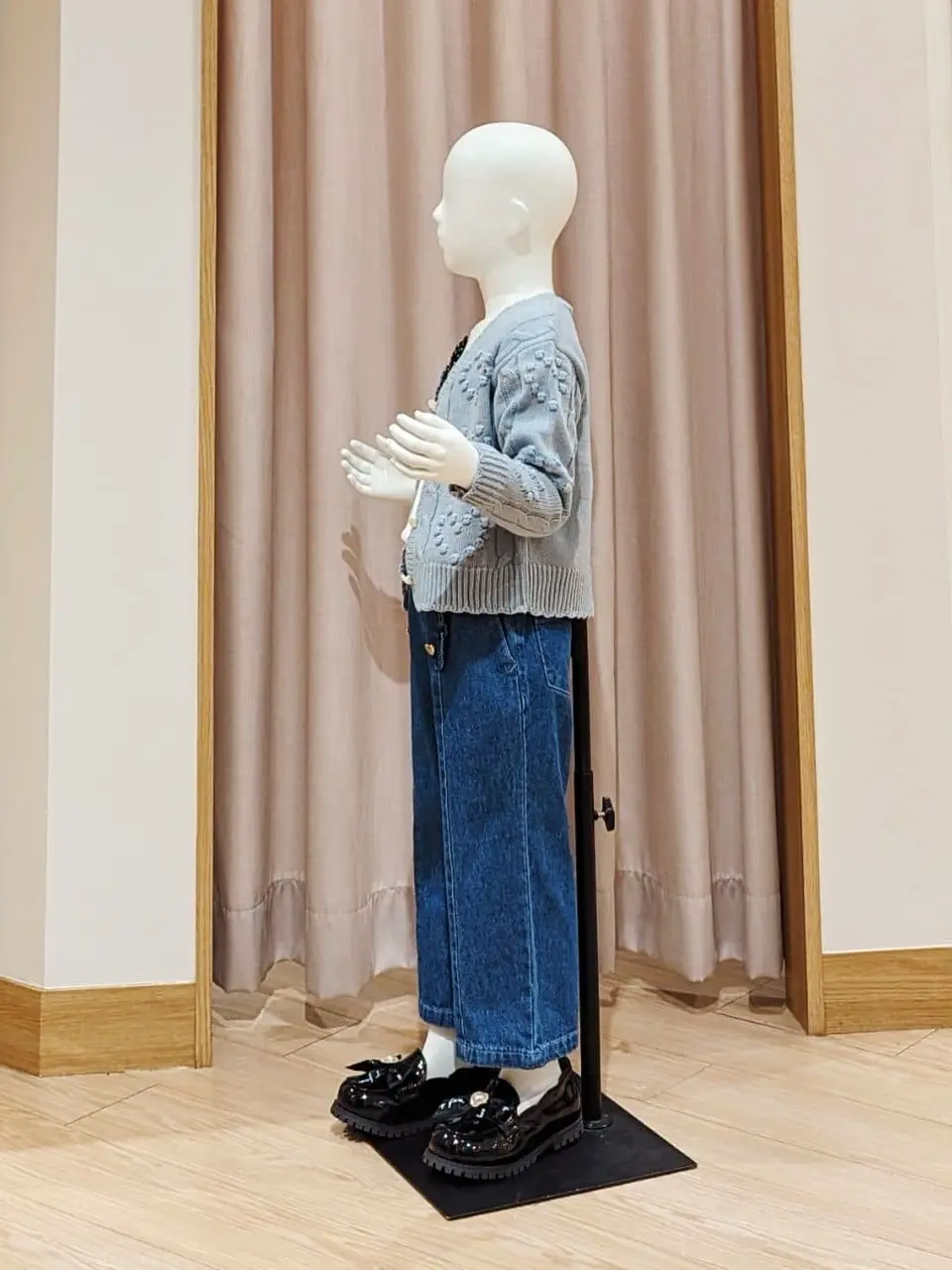 ANY 奥原 コーディネート画像