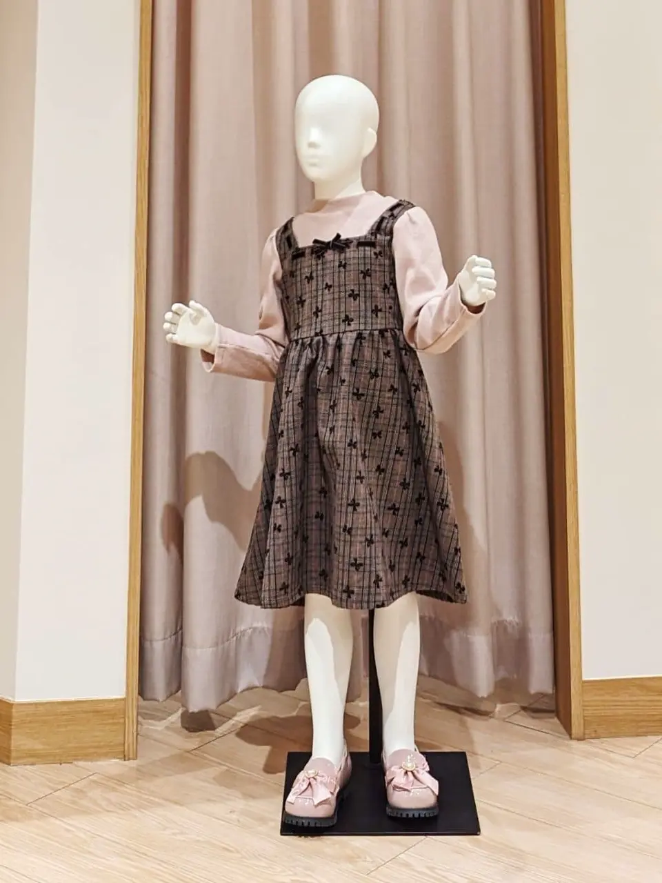 ANY 奥原 コーディネート画像