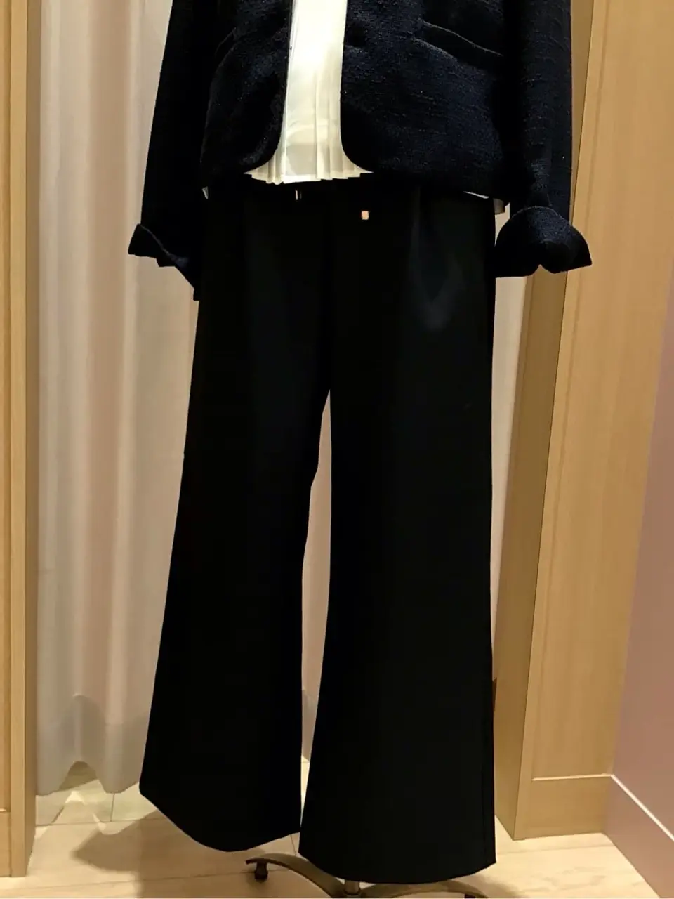 ANY 浅岡 コーディネート画像