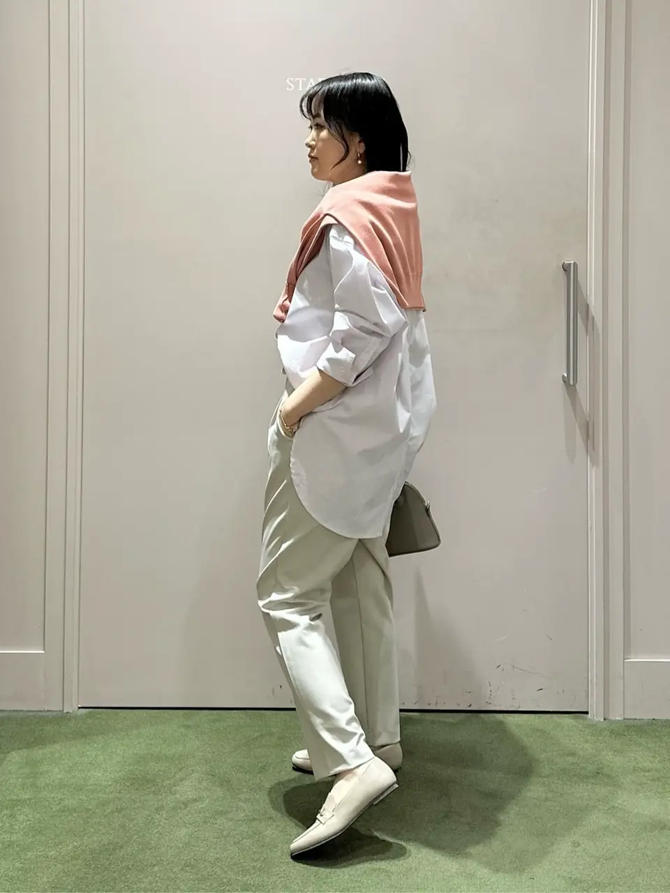 ANY フジコ コーディネート画像