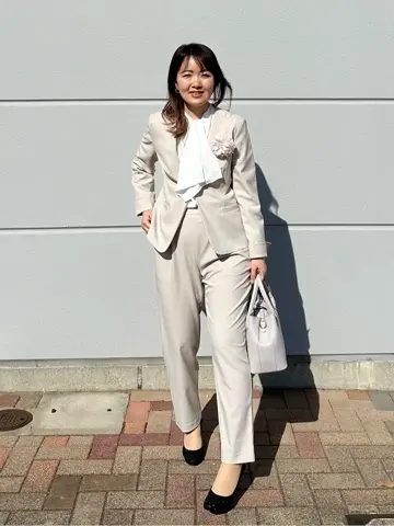 ANY フジコ コーディネート画像