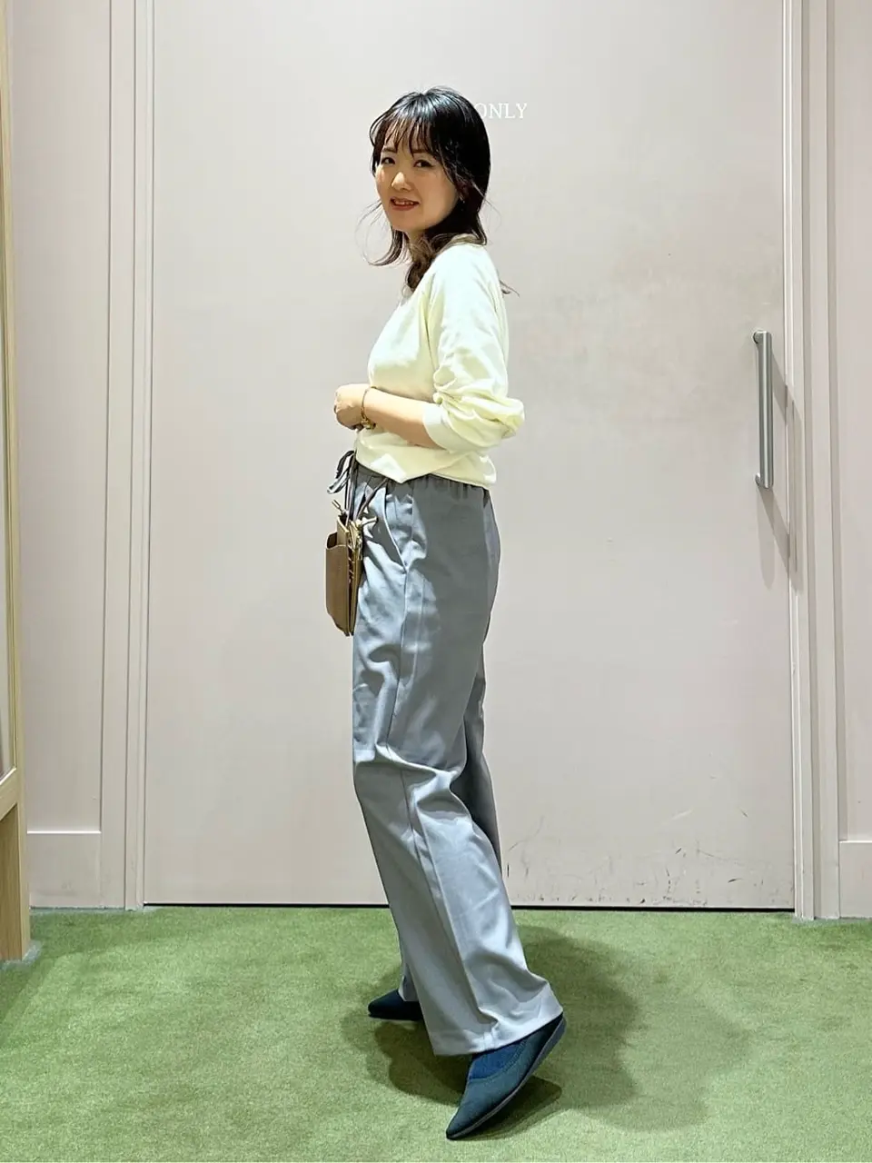 ANY フジコ コーディネート画像