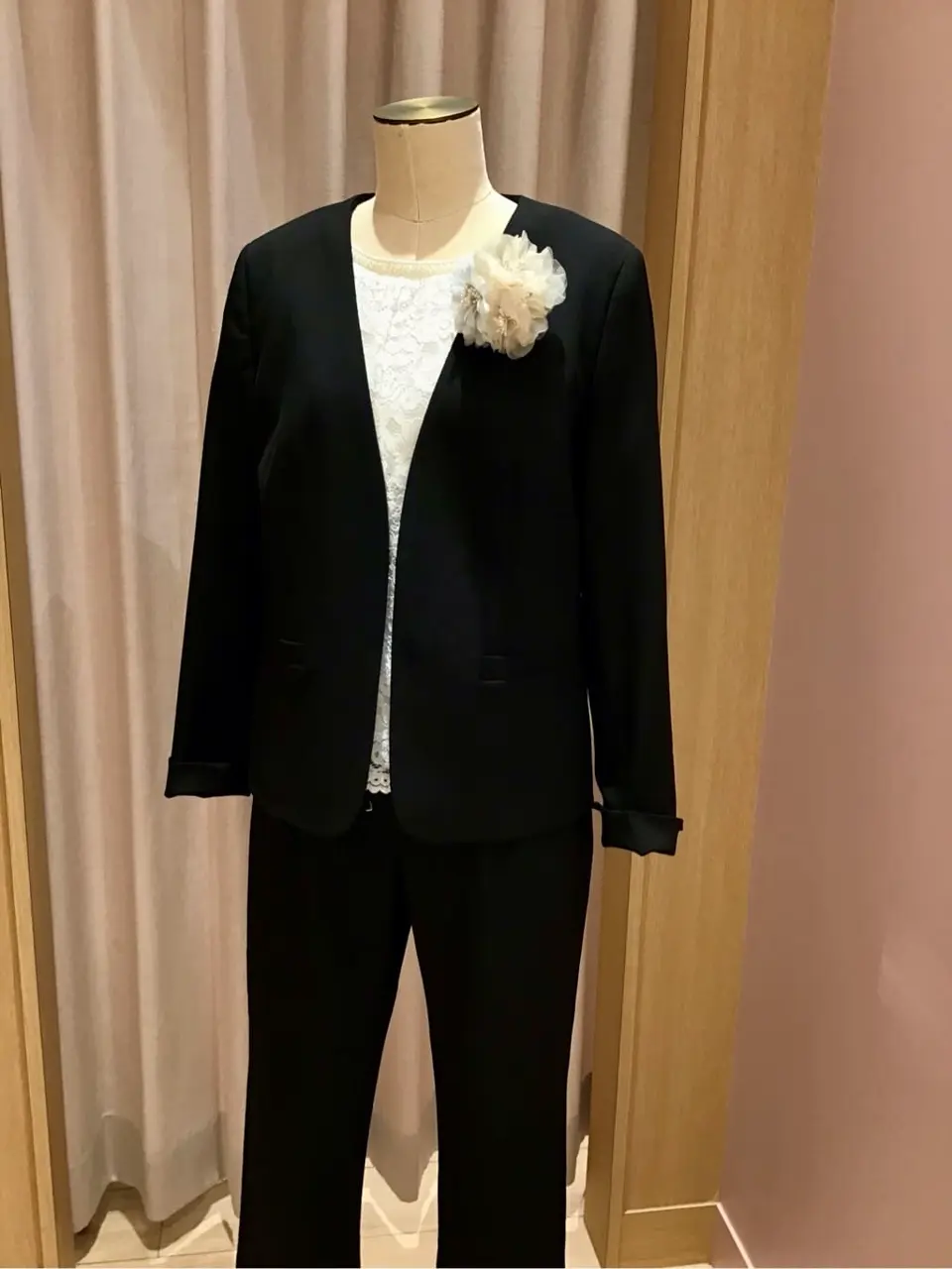 ANY 浅岡 コーディネート画像