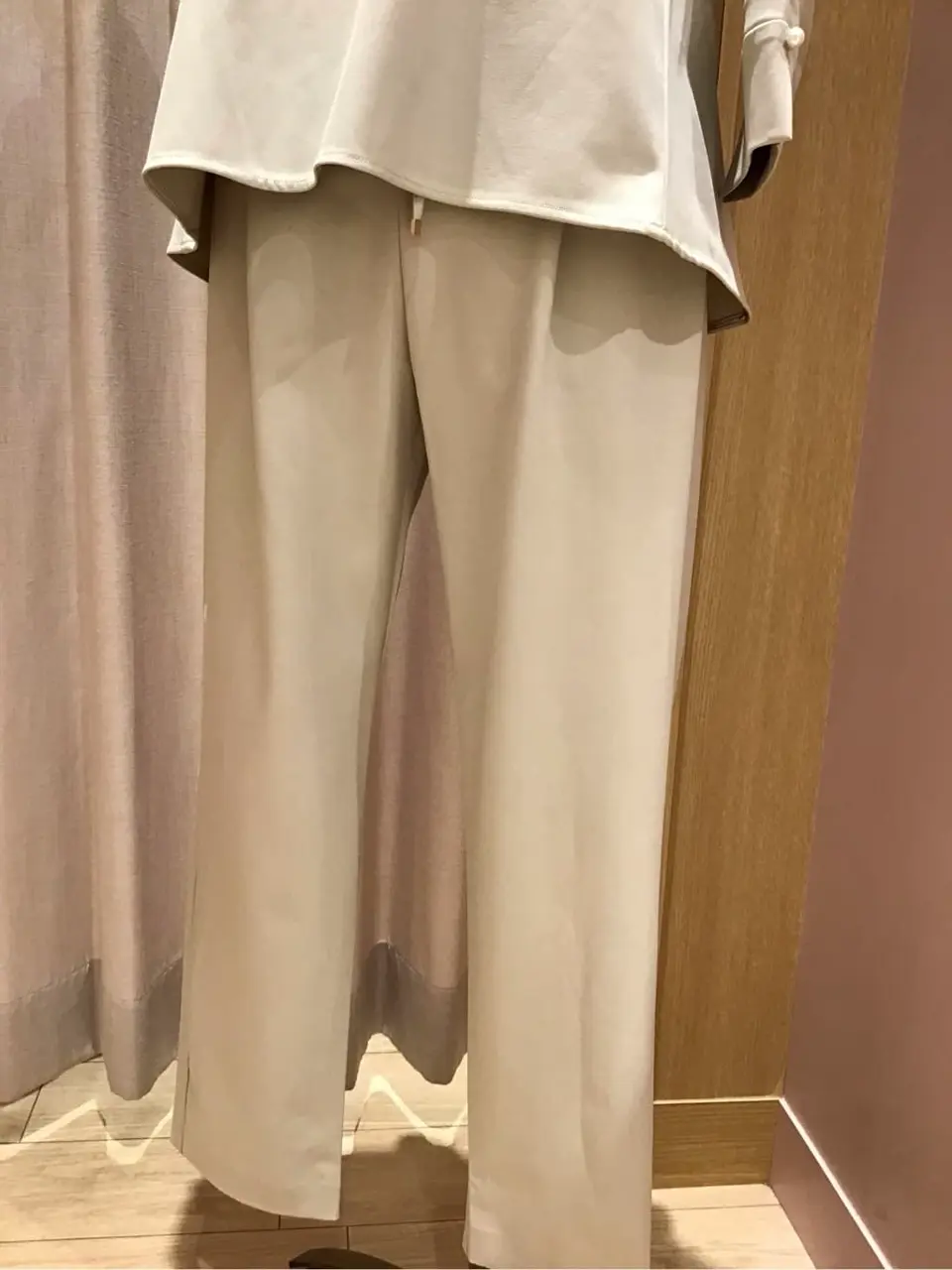 ANY 浅岡 コーディネート画像