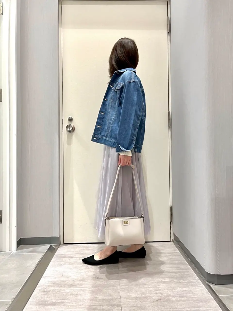 ANY 金井 コーディネート画像