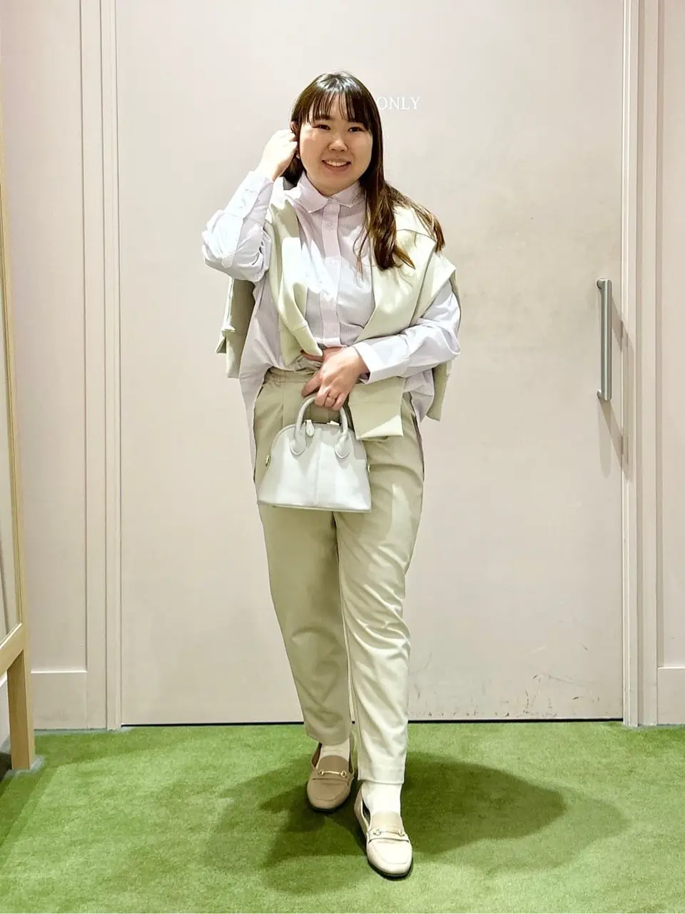 ANY O コーディネート画像